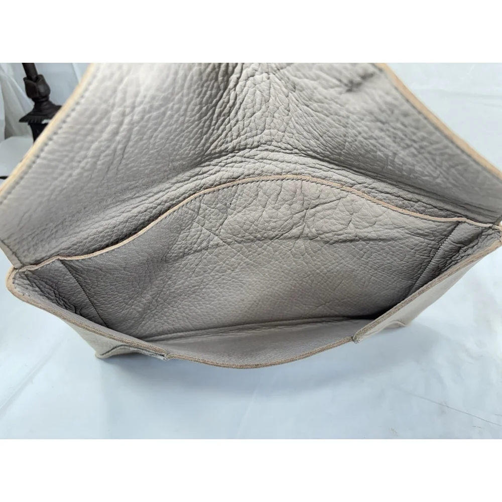 LINEA PELLE GREY LARGE LEATHER ENVELOPE CLUTCH
